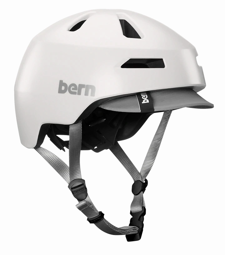Bern Brentwood 2.0 Helmet with Visor - Satin White