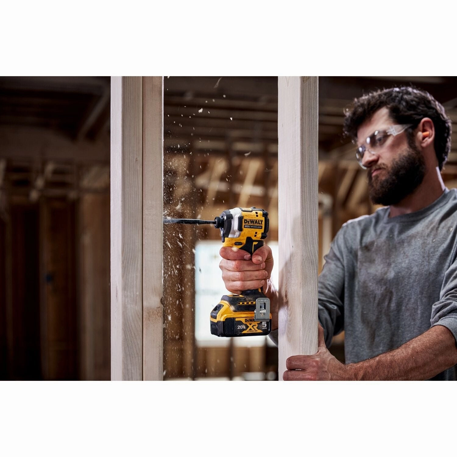 Dewalt DCF850P1 Atomic 20V MAX* 1/4 in. Brushless Cordless 3-Speed Impact Driver Kit