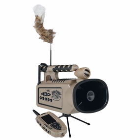 Lucky Duck 20017-9 Revolt Electronic Predator Call with Remote