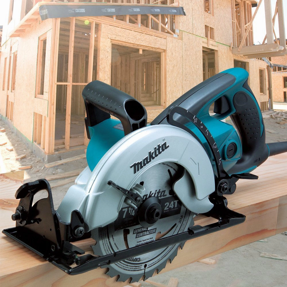 Makita 5477NB 120V Powerful 15 Amp Motor 7-1/4 In Hypoid Saw