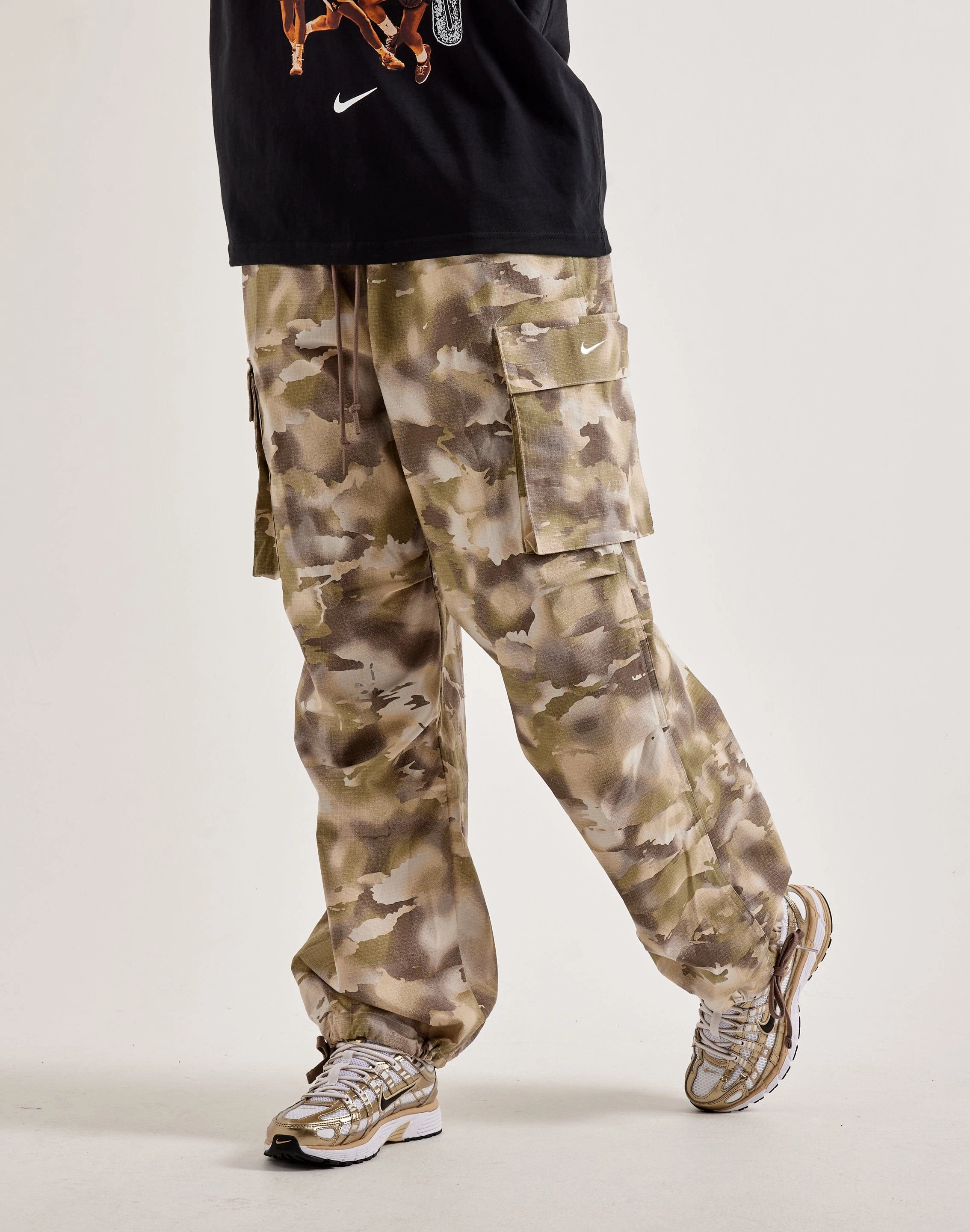 Nike Oversized Cargo Pants