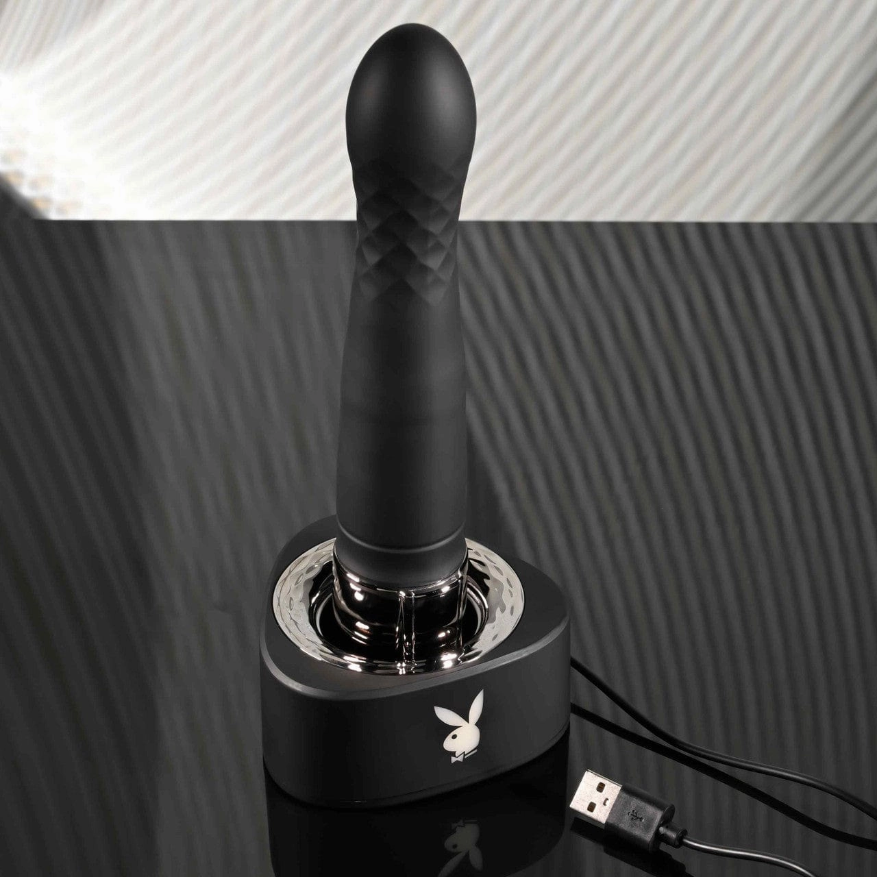 Playboy - Pleasure Zone Thrusting Vibrator (Black)