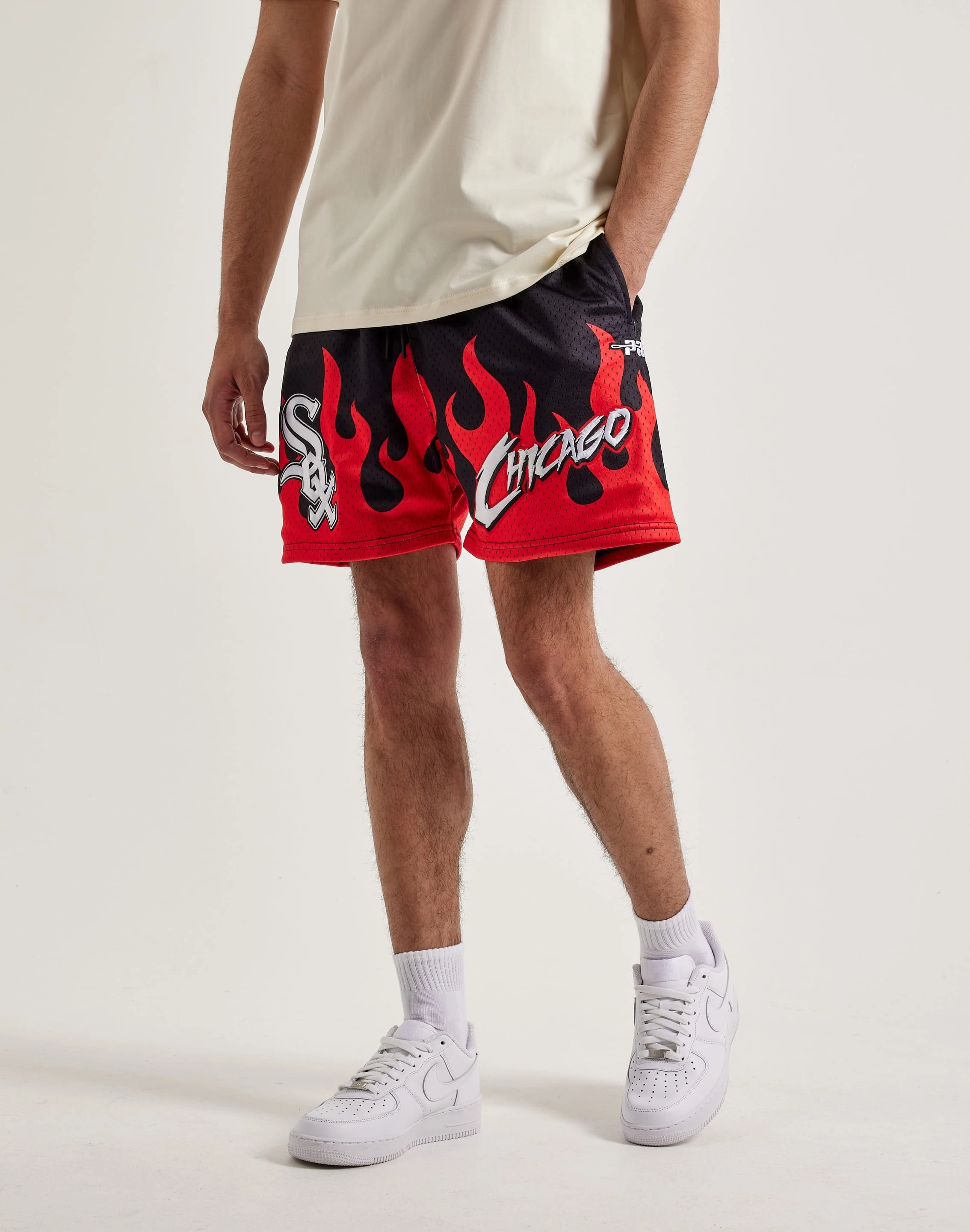 Pro Standard Chicago White Sox Flame Shorts