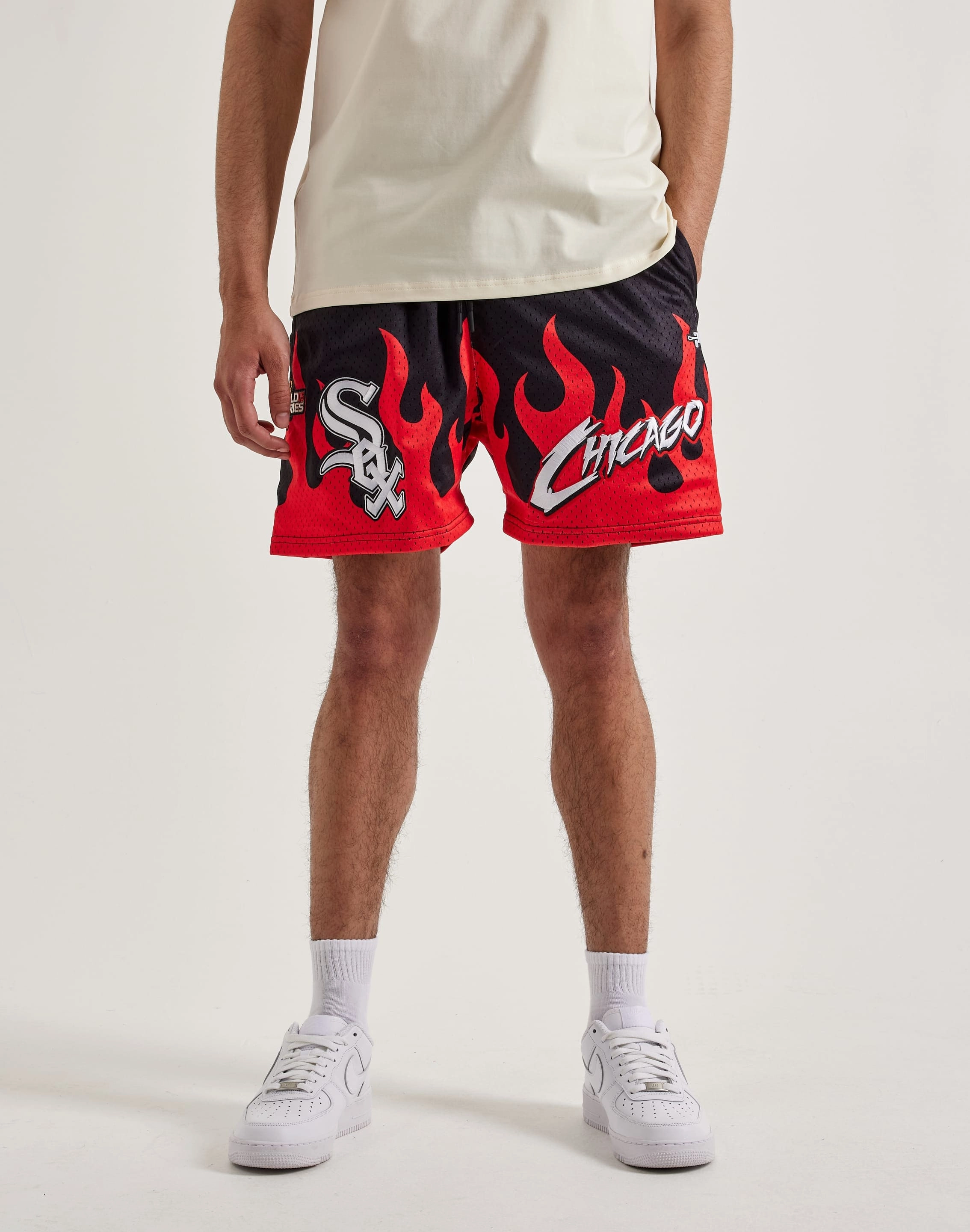 Pro Standard Chicago White Sox Flame Shorts