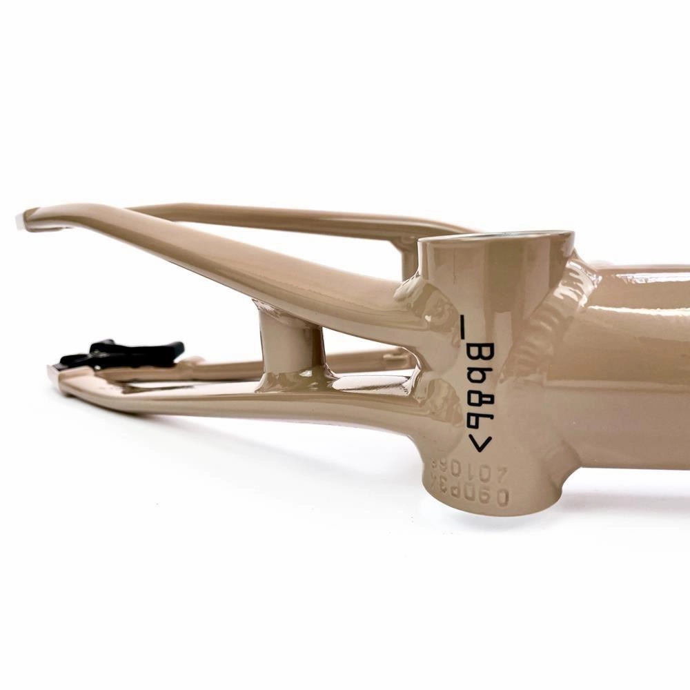 Stay Strong For Life 2024 V5 Pro Race Frame - Disc Version